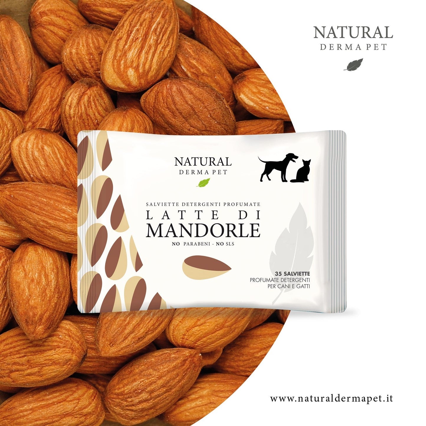 Mitrās suņu un kaķu salvetes kažoka kopšanai ar mandeļu piena aromātu